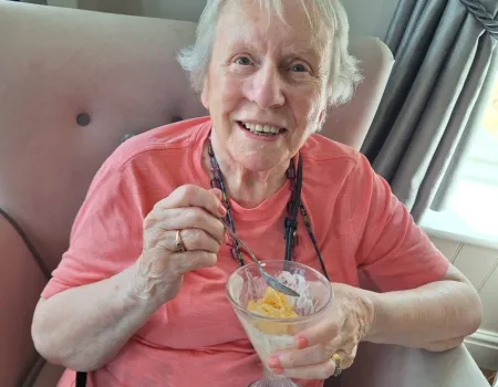 Residents Enjoy the Summer Sun Safely whilst Hydrating 