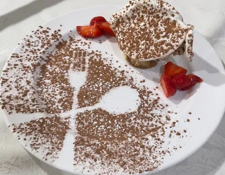 "Buon Appetito!" As Residents Enjoy Italian-Themed Dining Experience 