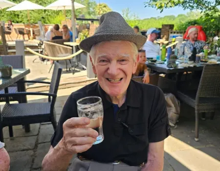 Summer afternoons at the pub 