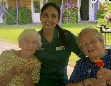 Residents Enjoy the Summer Sun Safely whilst Hydrating 