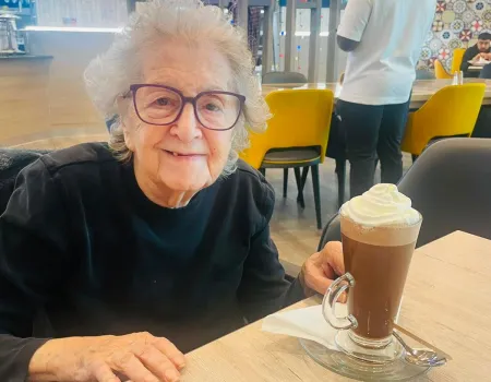 Simple Moments, Precious Memories: Lunch with Eve