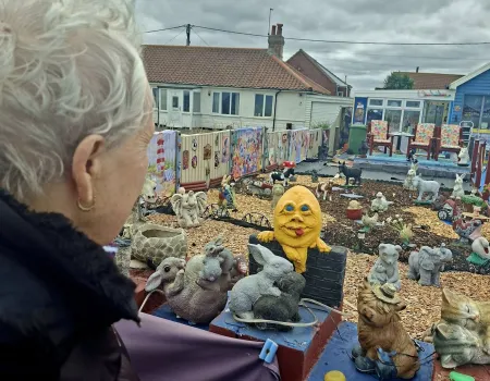 Oh we do like to be beside the seaside