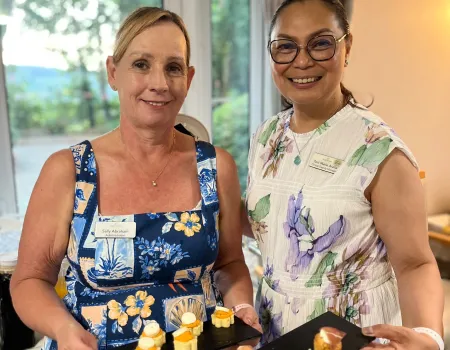 Cocktails and canapes 