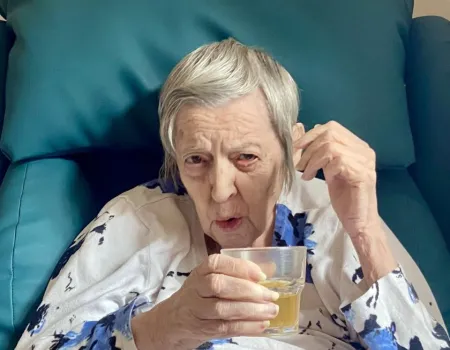 Our residents at Hall Park celebrated National Iced Tea Day!