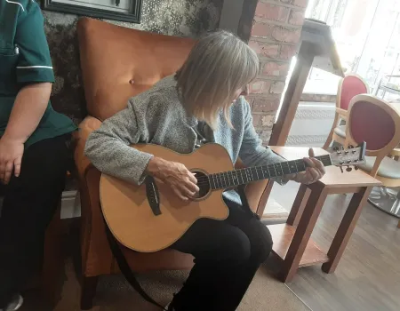 Aaron's guitar Performance