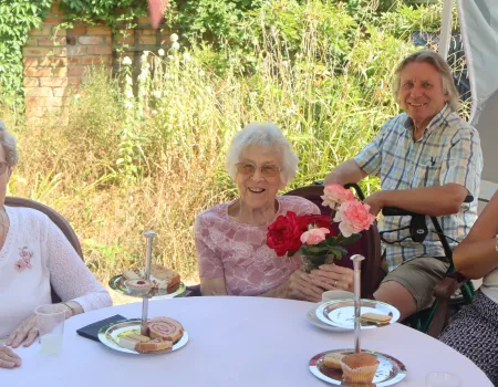 Garden Party 