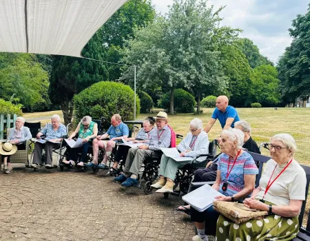 Wonderful afternoon with the U3A Ukulele Club!