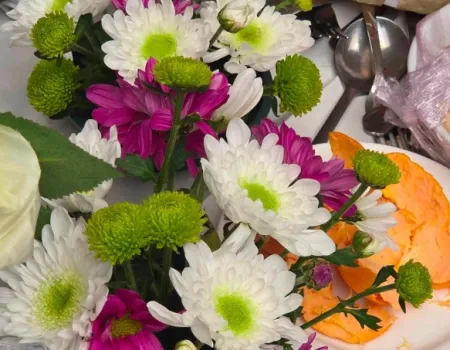 A Little Floral Creativity at Glebefields! 
