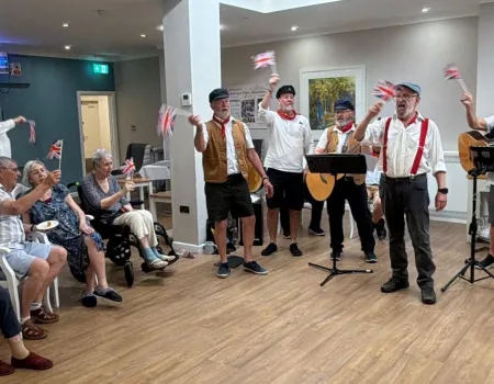 The Sea Shantymen Entertain