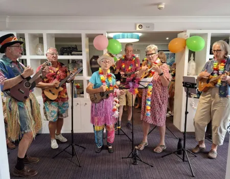Hawaiian Hoola Extravaganza
