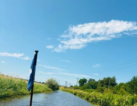 Barge trips are back 