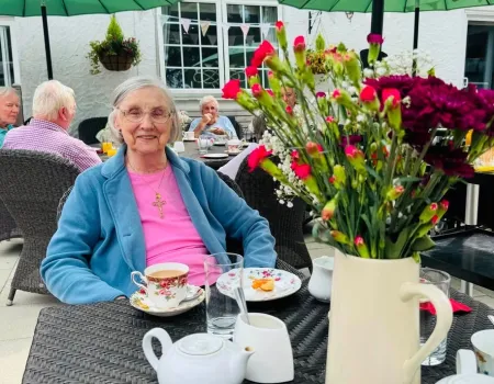 Posh Picnics in the gardens