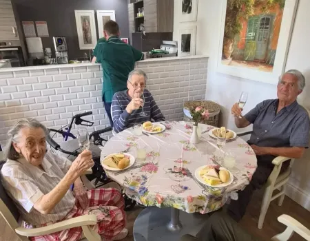 A Vintage Afternoon Tea Full of Memories