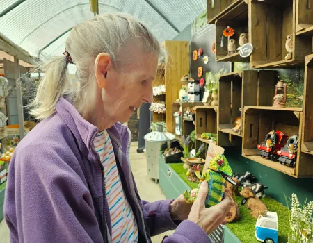 Resident Enjoyed a Blooming Community Outing