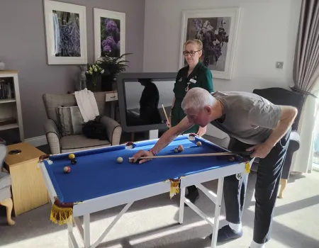 Chas takes on the pool table