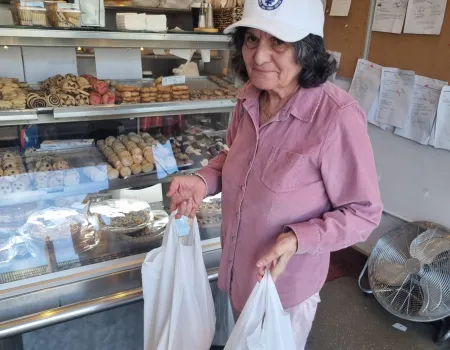 Shopping for Shabbat and Sukkot