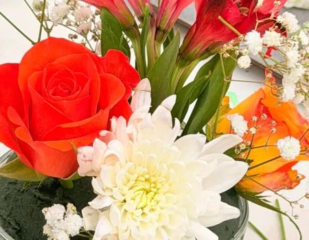 Autumn Brings Colour – Flower Arrangements