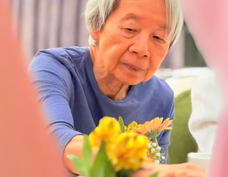 Autumn Brings Colour – Flower Arrangements