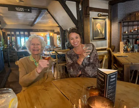 Old Thatch Pub - Ladies Outing