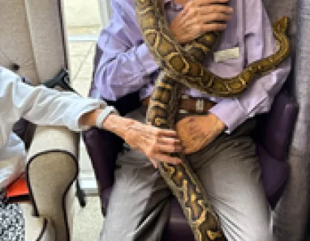 Residents Enjoy an Interesting Reptile Talk 