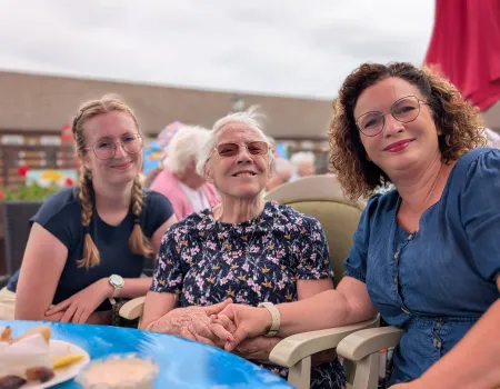 Seaside Summer BBQ at Hickathrift House! 