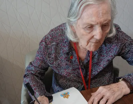 Residents Send Good Luck Wishes to Local School Children