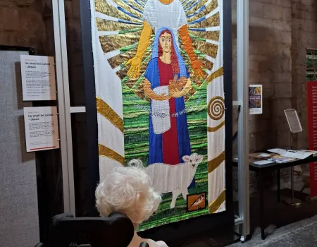 Exhibition Of Threads Through The Cross