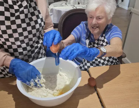 Baking demonstration with Chef Aled 