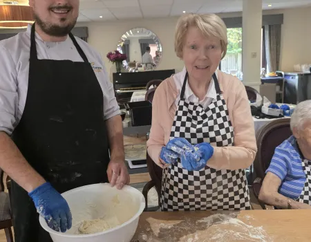 Baking demonstration with Chef Aled 