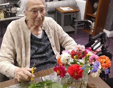 Flower arranging at Bayleaf
