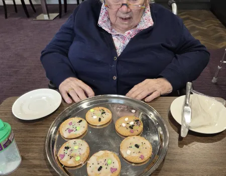 A little icing, a lot of laughter, and plenty of tea