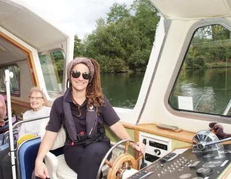 Another lovely day on the River Thames! 