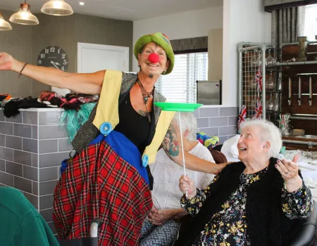 CIRCUS CARNIVAL AT KINGSWOOD COURT!