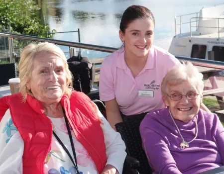 A Wonderful Outing to Waterfront Café! 