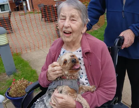 A Very Special Reunion for Barbs and Roxy