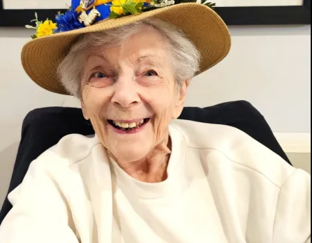 Braybrooke Morris Dancers Delight Residents