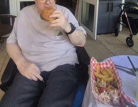 Marnel Lodge Residents Fire Up the Grill for National Burger Day