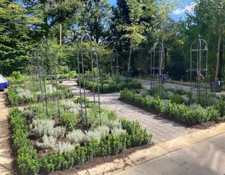 Glorious Gardens
