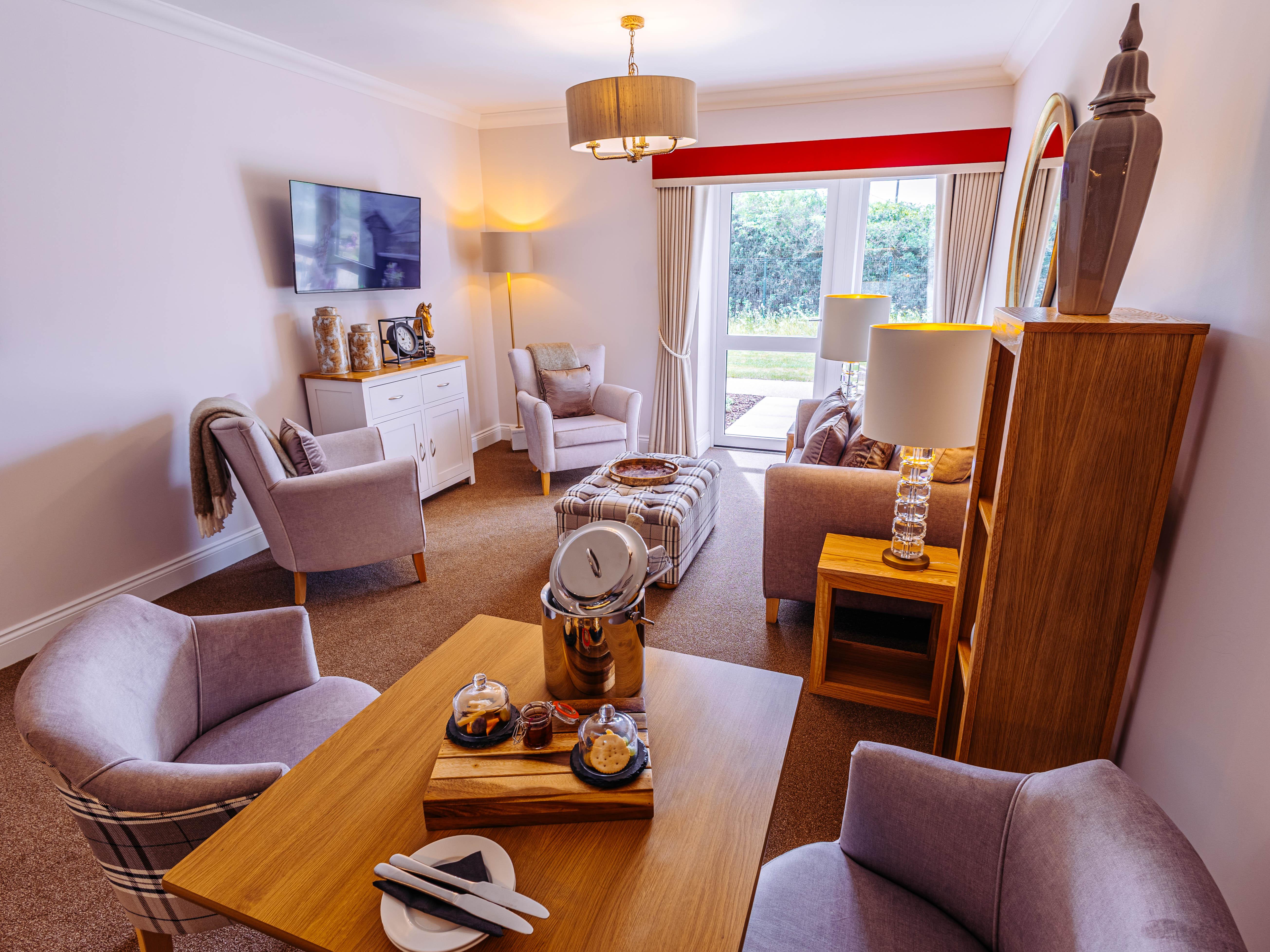 Elderwood lounge