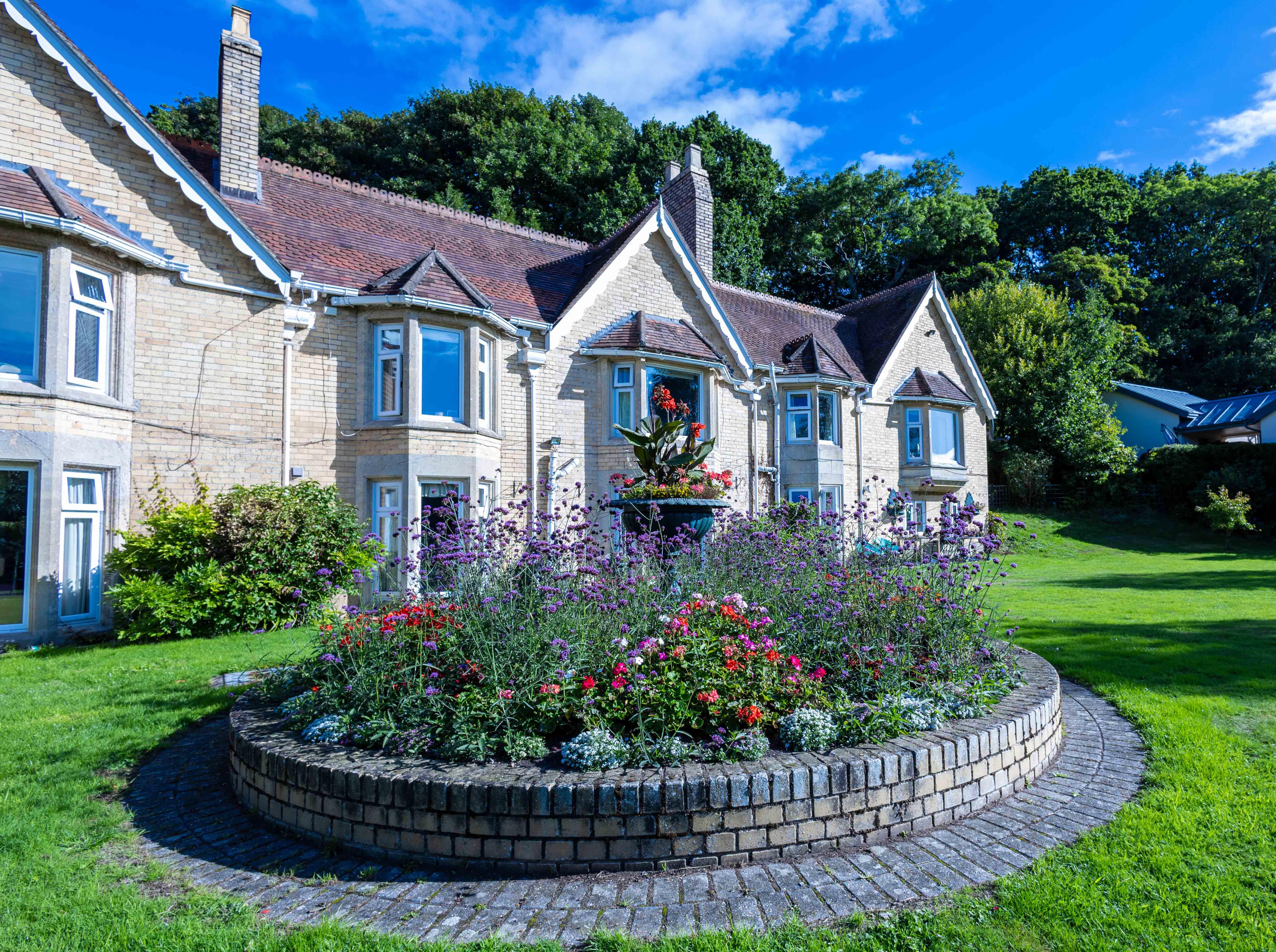 Henford House Exterior
