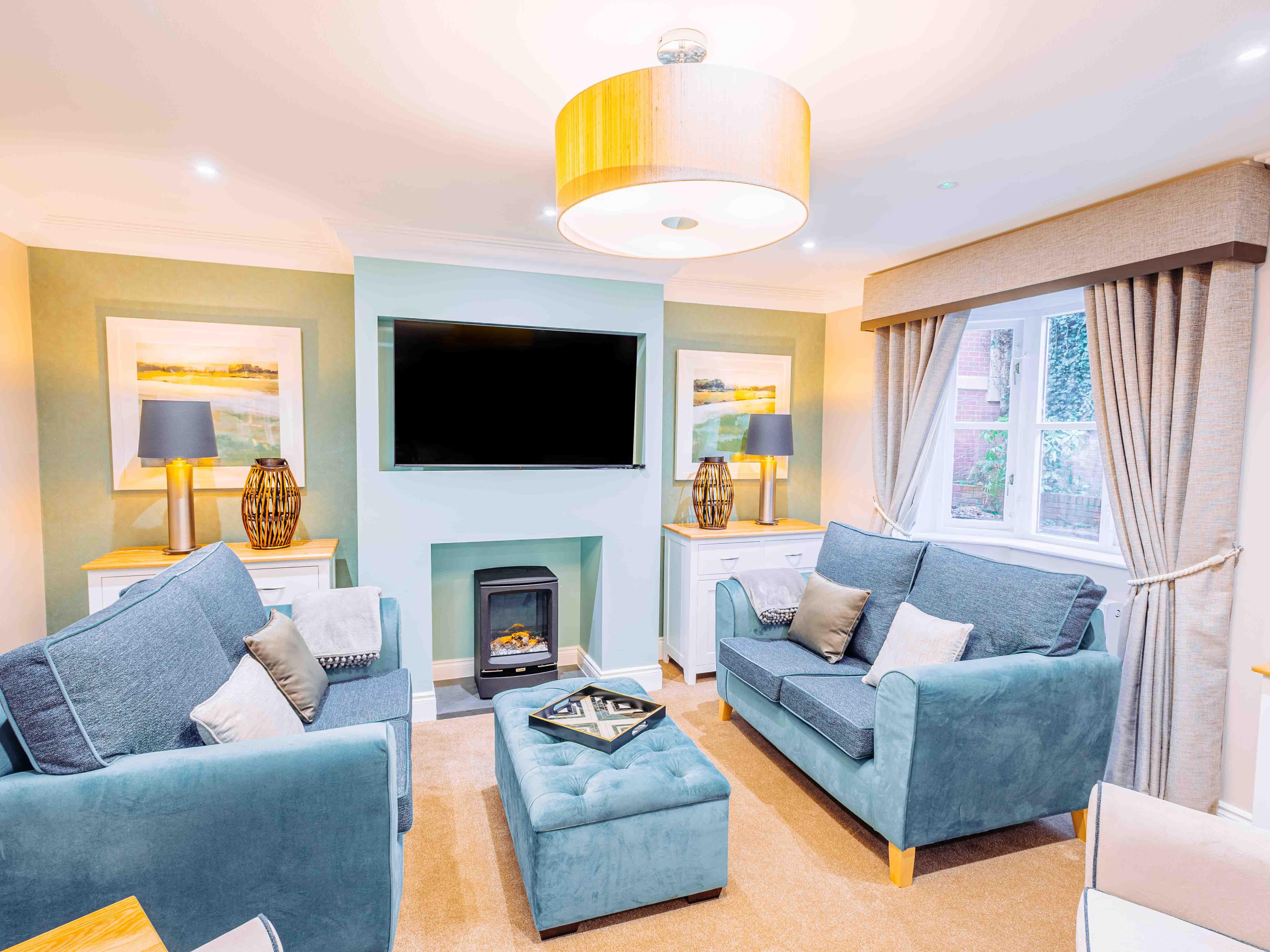Hollyfields Care Home Gallery