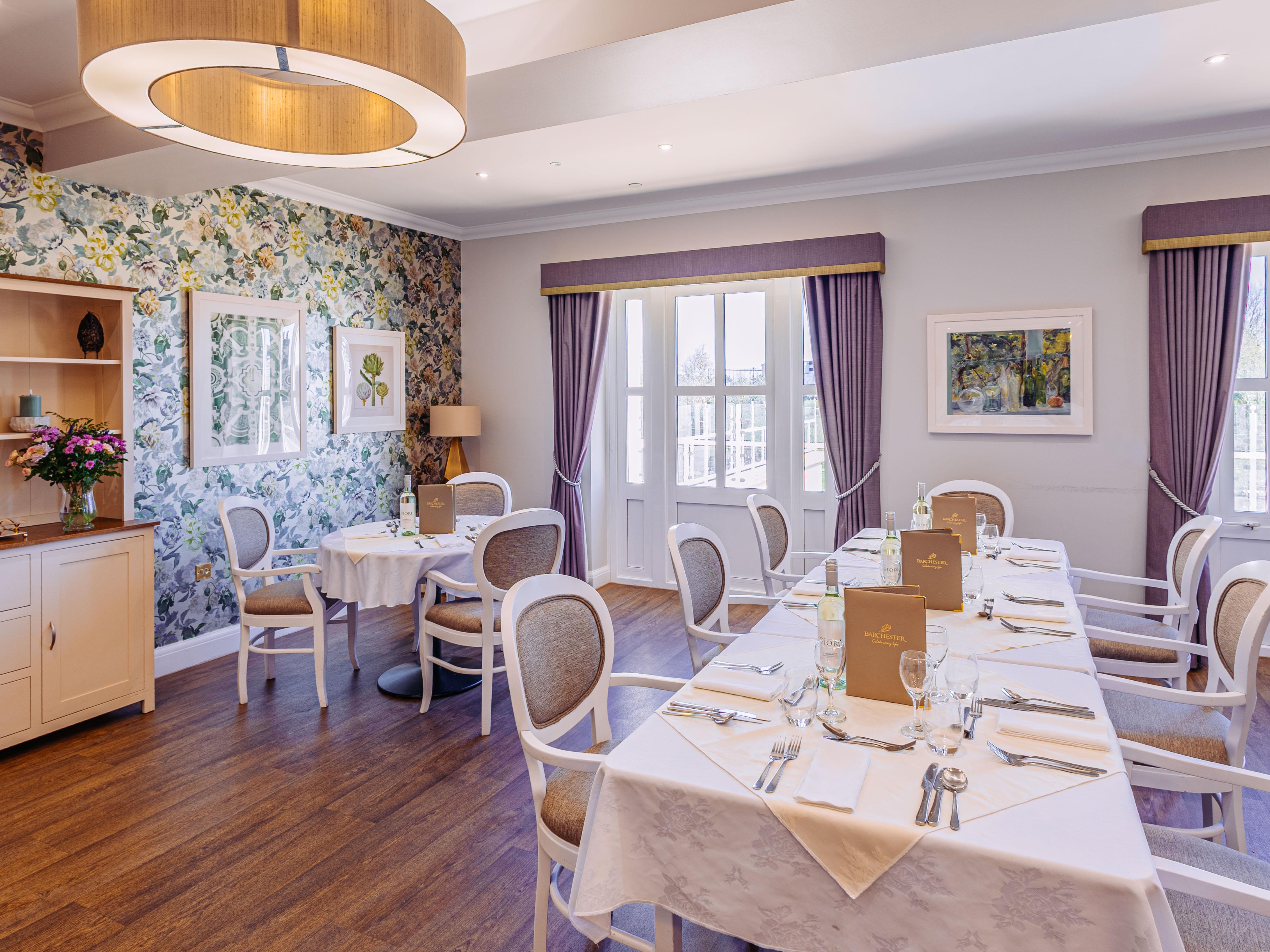 Lakeside Manor dining room