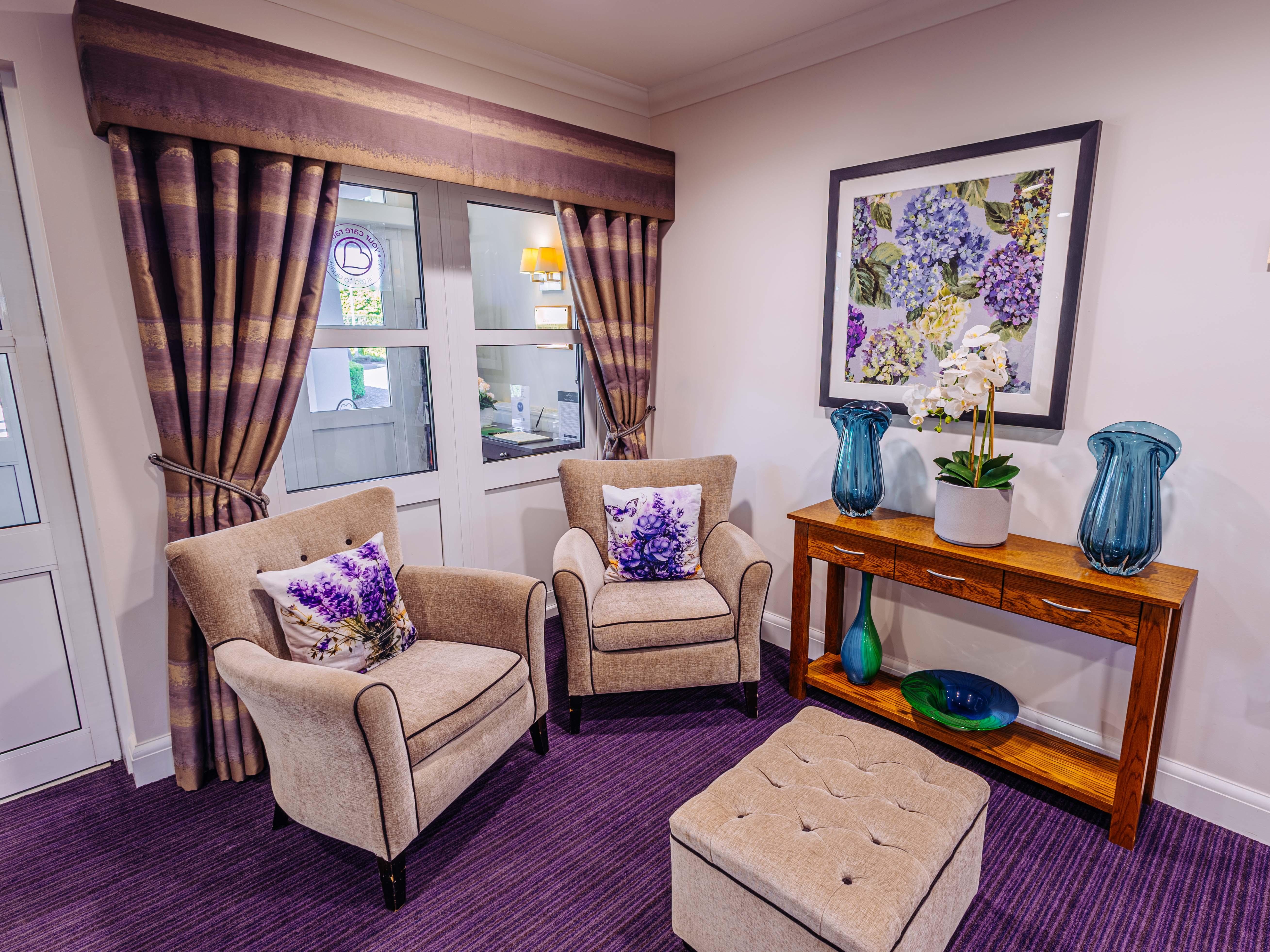 Lakeside Manor lounge