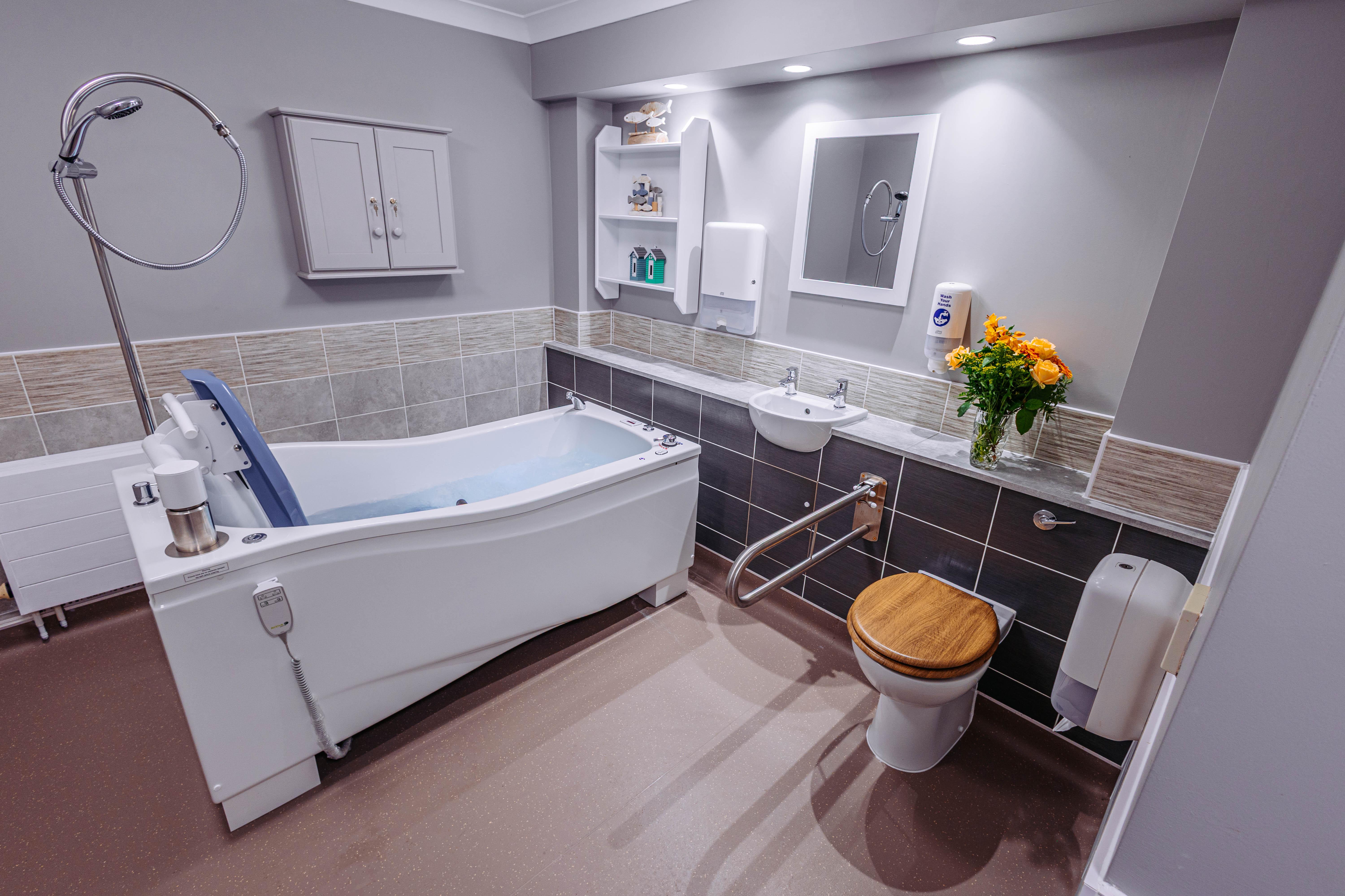 Leonard Lodge Care Home Gallery