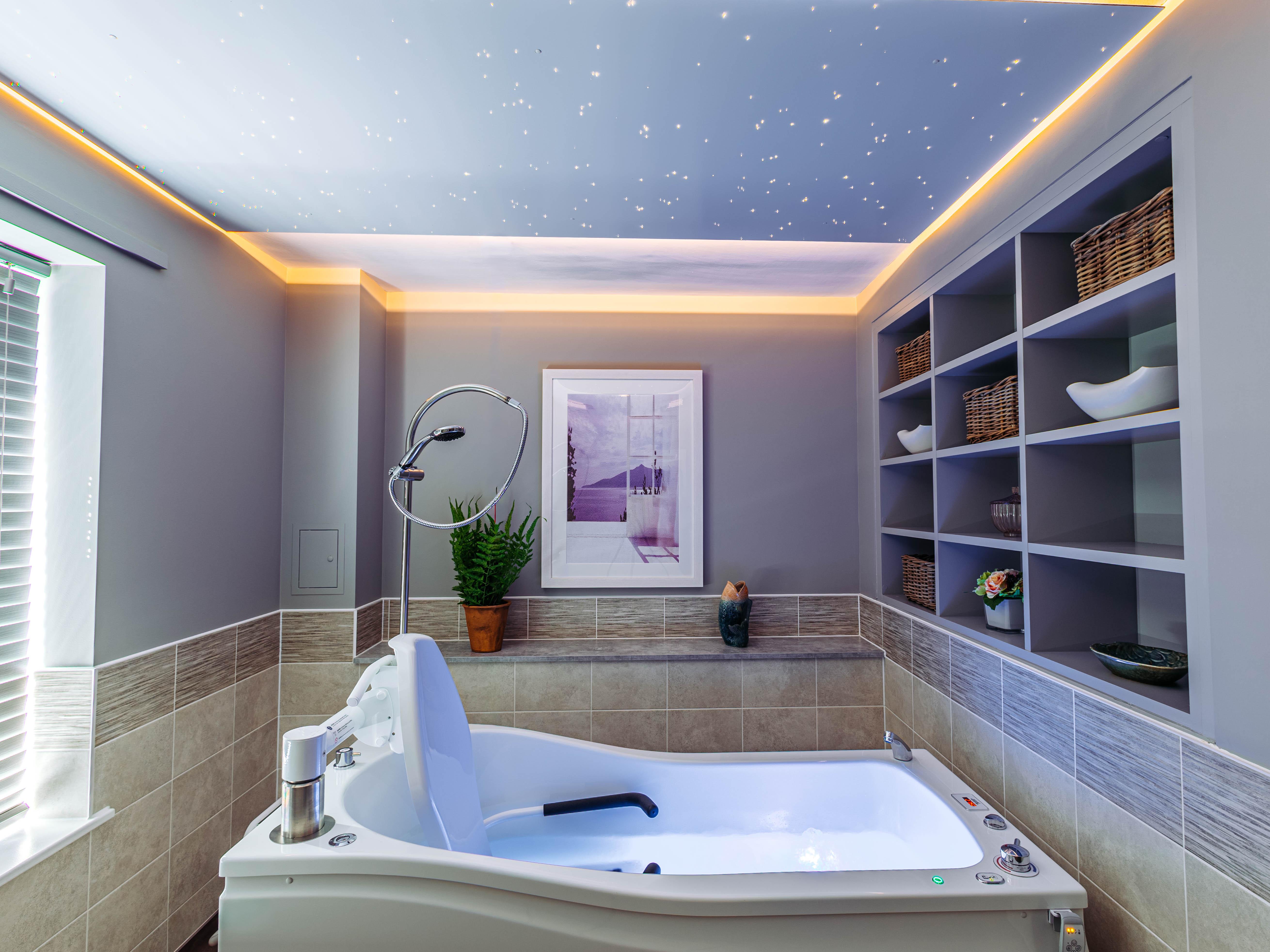 Whitewater Place Spa Bathroom