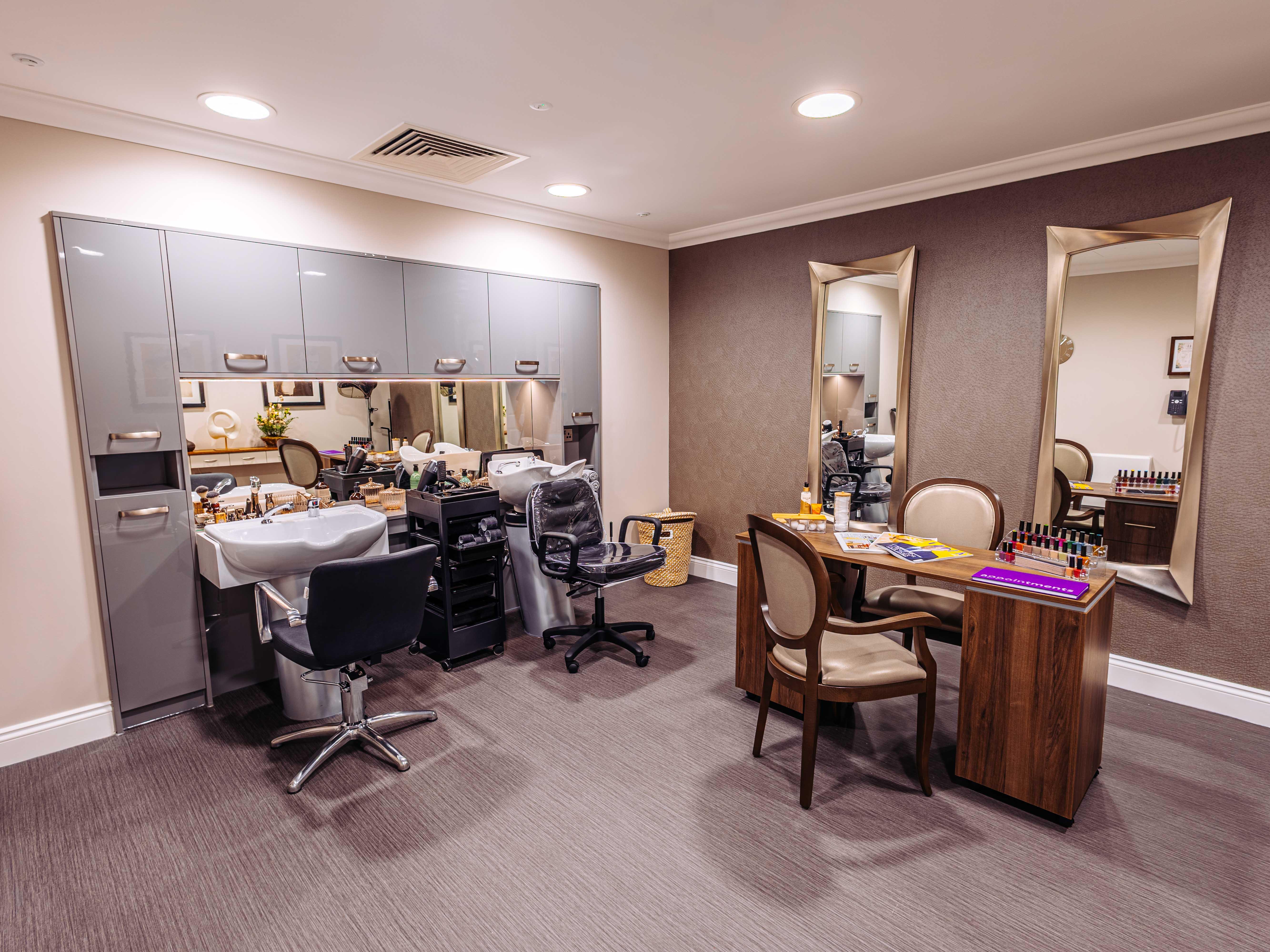 Whitewater Place Hair Salon