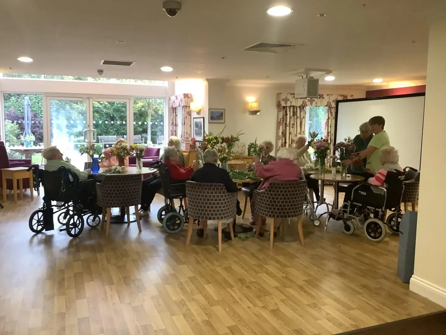 Local Co-op Donates Flowers