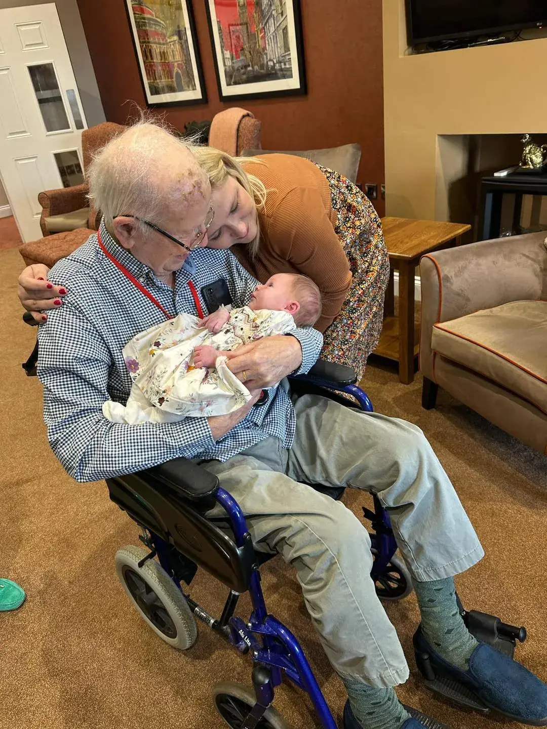 Neil Meets his Great-Granddaughter