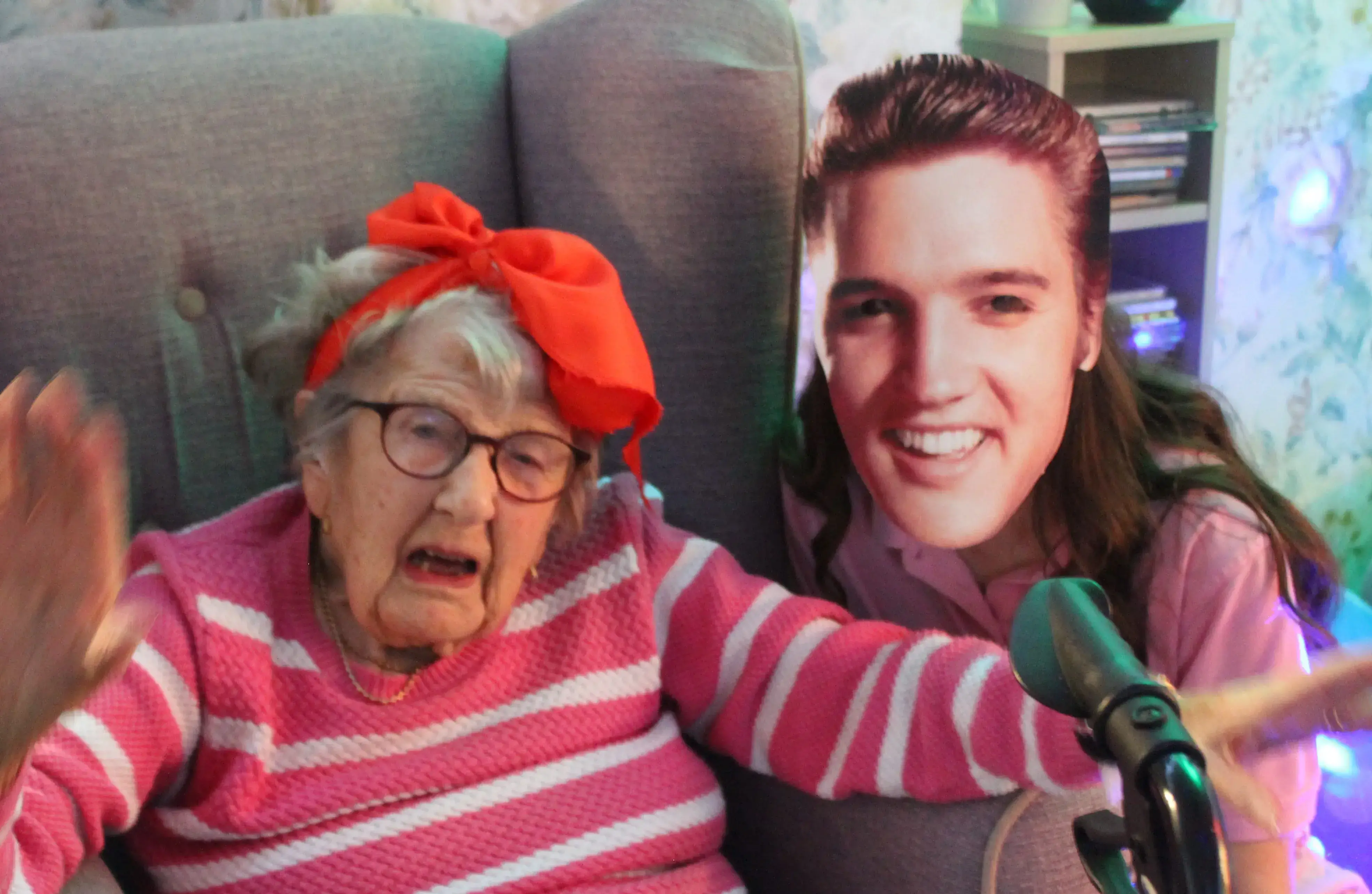 Elvis Visit!