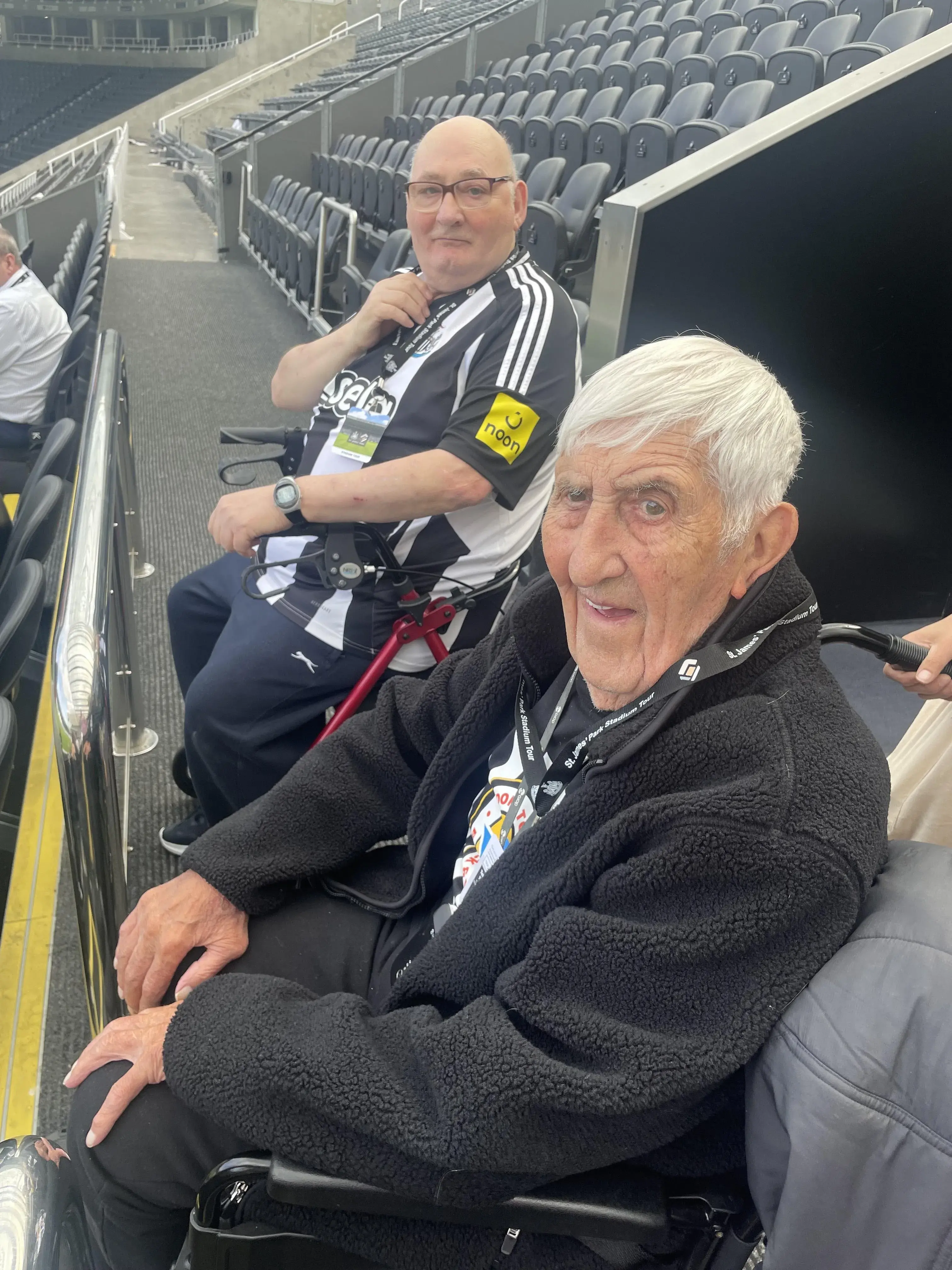 Residents enjoy trip to the home of the 'Magpies'
